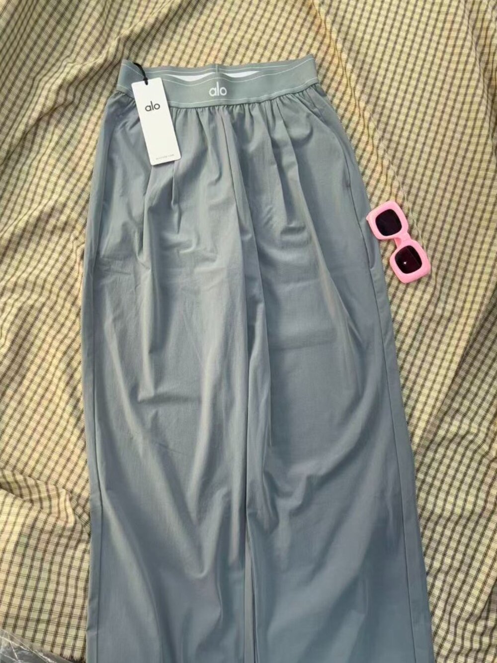 ALO Yoga Steel Grey Suit Trousers Regular Size 30-inch Inner Seam โจ - Picture 2 of 7